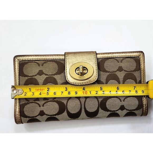 COACH 43609 Turnlock Signature Jacquard Bi-fold Wallet/ with Checkbook Wallet - Picture 9 of 11